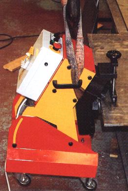 �ְ��¿ڻ������и�